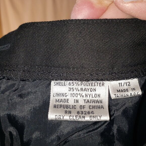 Atrium Collection Women's Black Two Piece Skirt Suit Size 12 - Picture 5 of 6